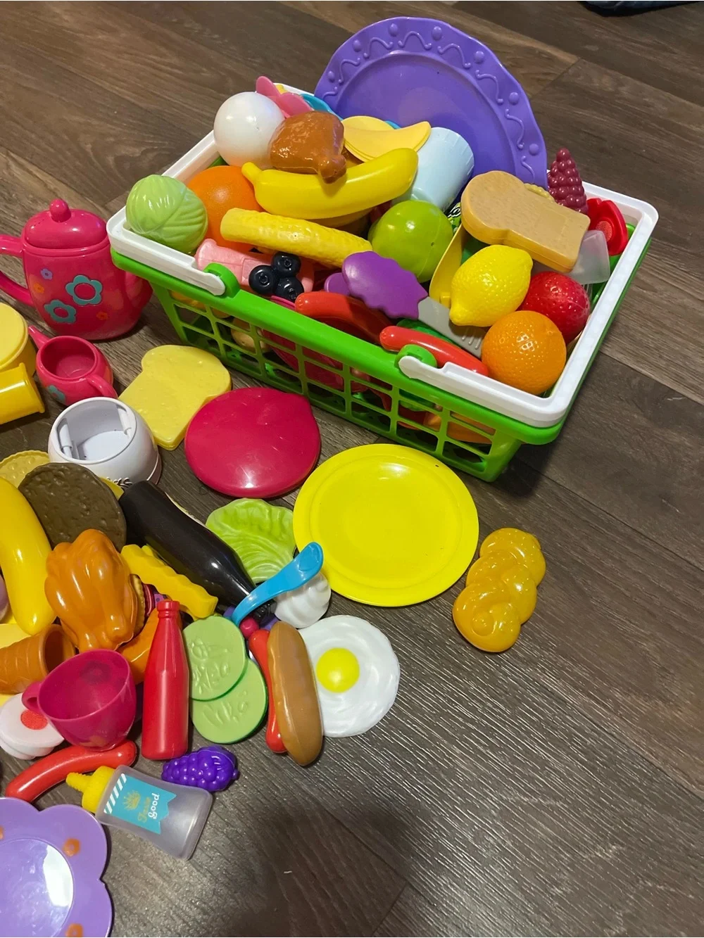 Assorted Kids' Play Food and Kitchen Toy Set - Multicolor